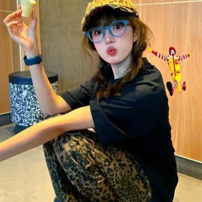 有点可爱的女子高中拷问社