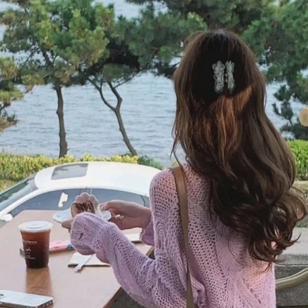 一直游到海水变蓝